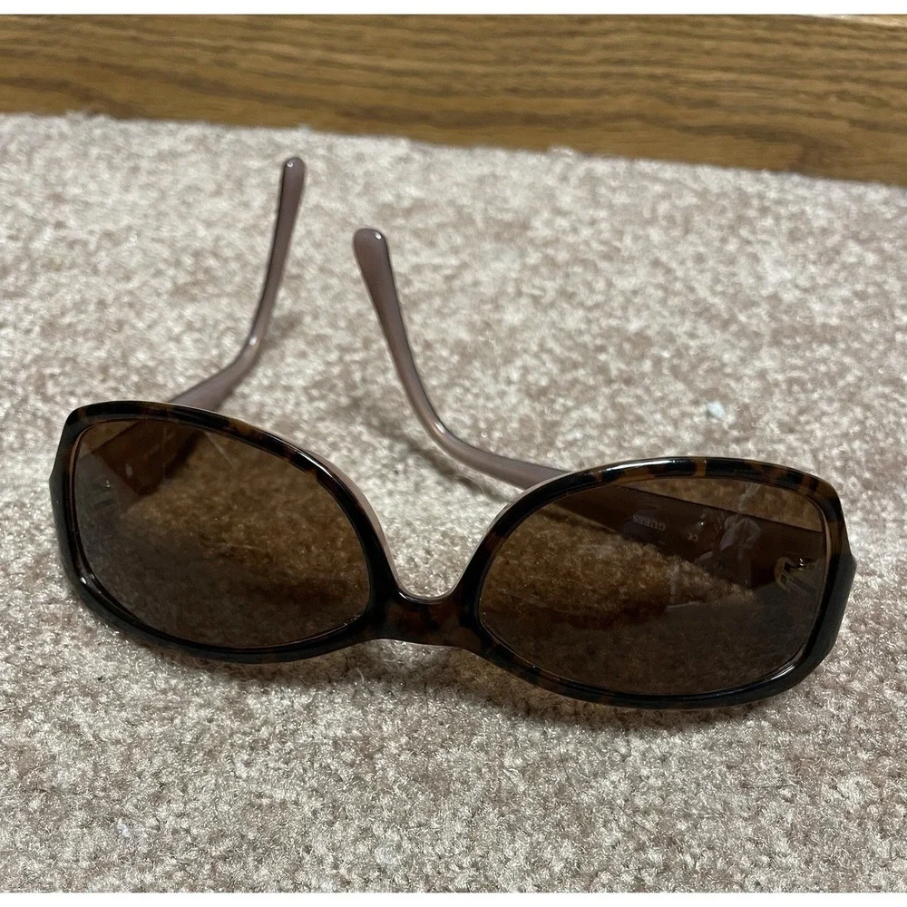 GUESS Womens Sunglasses GU 7263 TOPK-1 58-16-135 Tan Tortoise Shell Sunglasses